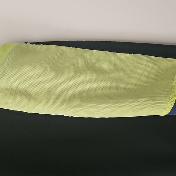 Fabletic - Picture 3 of 7